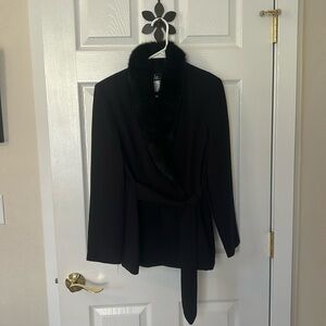KS Petite Collection Black Faux Fur Trimmed Jacket Styled Vintage Top 10P